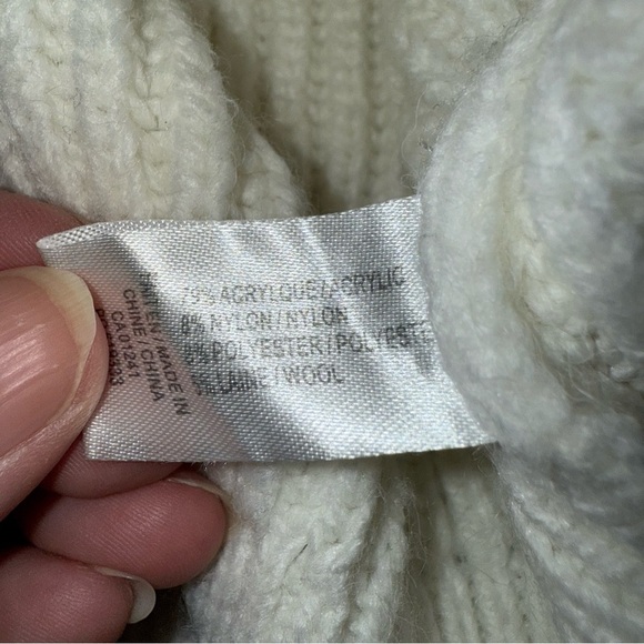 Simons Sweater Contemporaine Exclusive Wool Blend Chunky Ribbed Oversized Size L - Picture 14 of 14